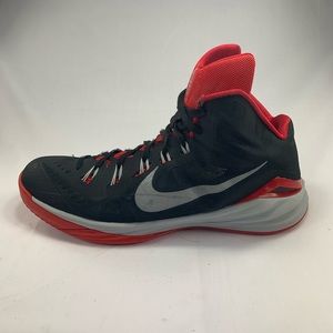 Nike Hyperdunk - Red & Black - Size 14